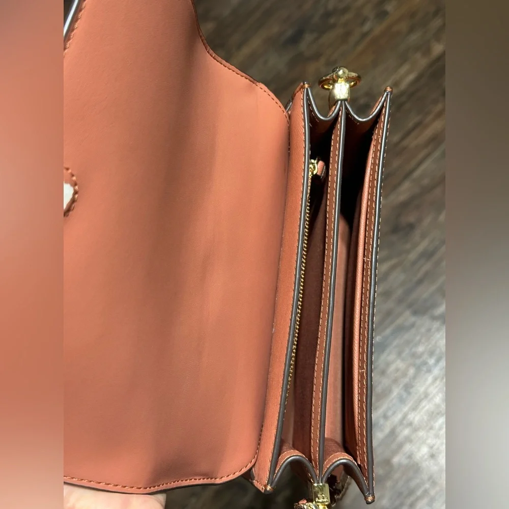 Tory Burch Robinson Convertible Shoulder Bag‎